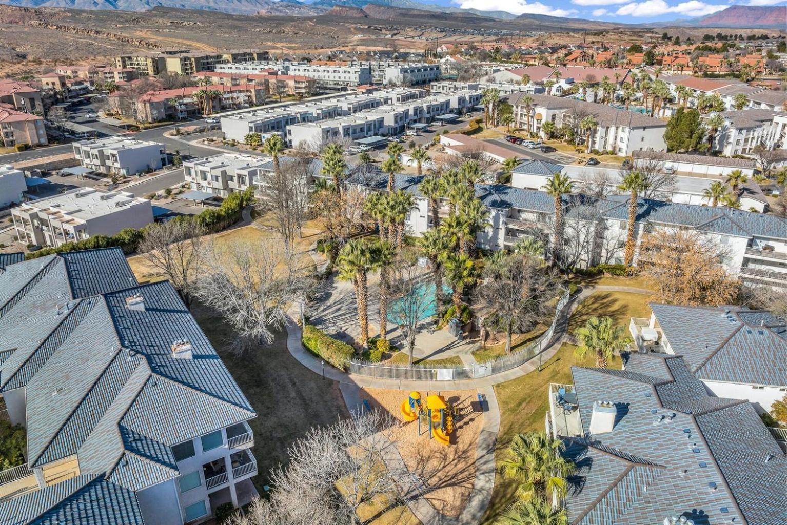 Modern - Pools, Courts & Scenic Views *